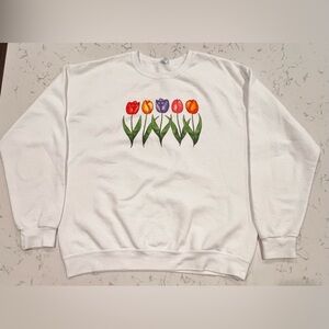 Vintage “Grandma Sweatshirt”  Row Of‎ Tulips On Jerzees Tag Size Large